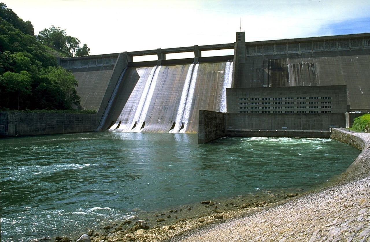 PWR070115_GenTranTVA_Fig-2-Norris-Dam-web.jpg